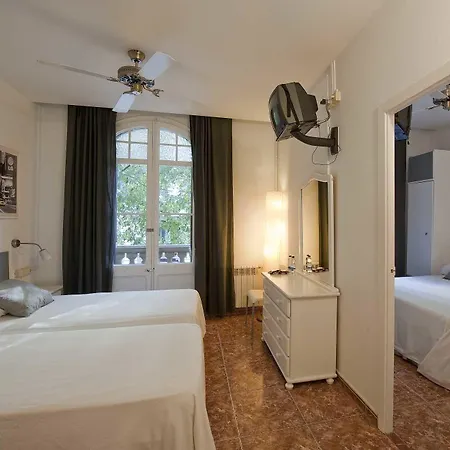 Hostalet De Casa de hóspedes 2*