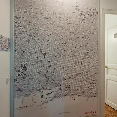 Гостевой дом Hostalet De Барселона