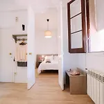 Hostalet De בית הארחה 2*